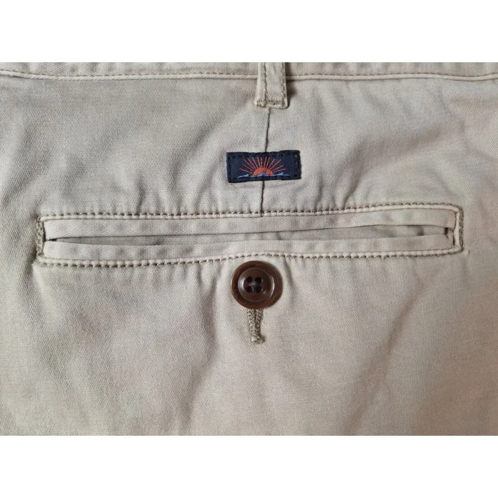 FAHERTY All-Day Shorts Mens Sz 31 Beige Stretch Chino 9